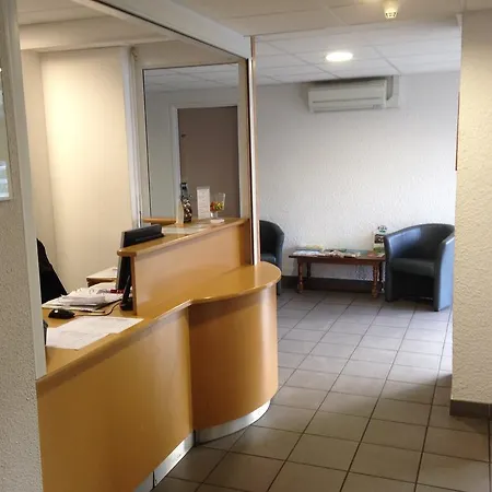 P'tit Dej-hotel Ferrand Centre 호텔 2*