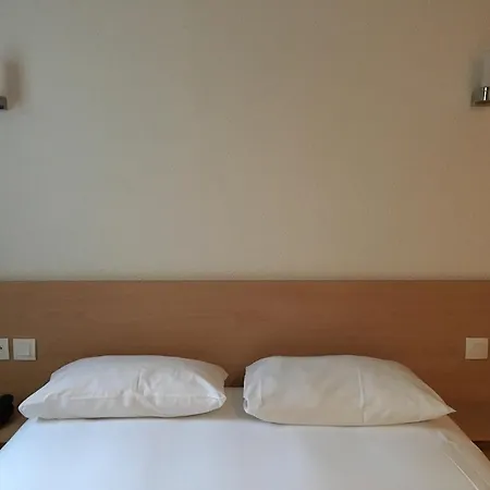 P'tit Dej-hotel Ferrand Centre Hotel Clermont-Ferrand