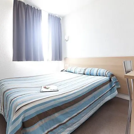 P'tit Dej-hotel Ferrand Centre Szálloda 2*