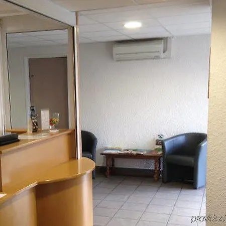 P'tit Dej-hotel Ferrand Centre 2* Clermont-Ferrand