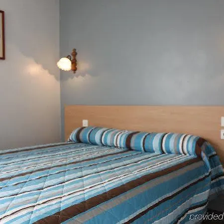 호텔 P'tit Dej-hotel Ferrand Centre